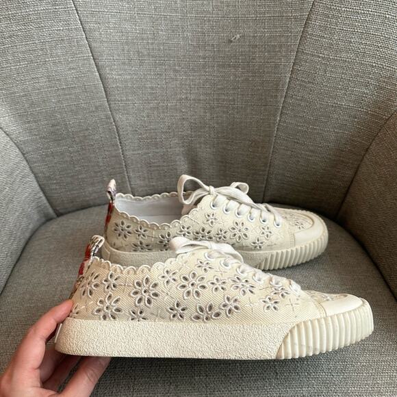 Veronica Beard Paulita Sneakers - Picture 1 of 10